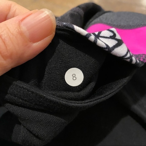 LULULEMON Women Reversible Cropped Pants Size 8 - Picture 7 of 9